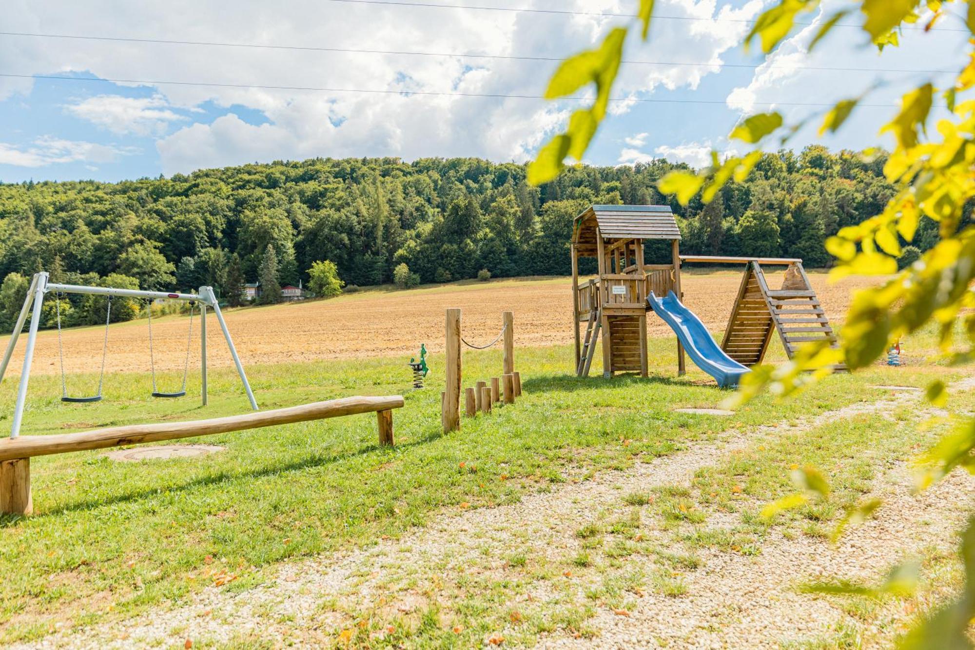 Fruehstueckspension Spitzauer Nittendorf Bagian luar foto
